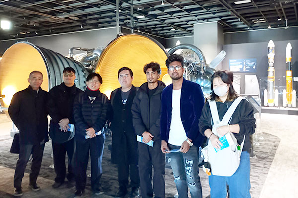 デジタルビジネスデザイン科社会見学