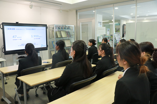 校内企業説明会